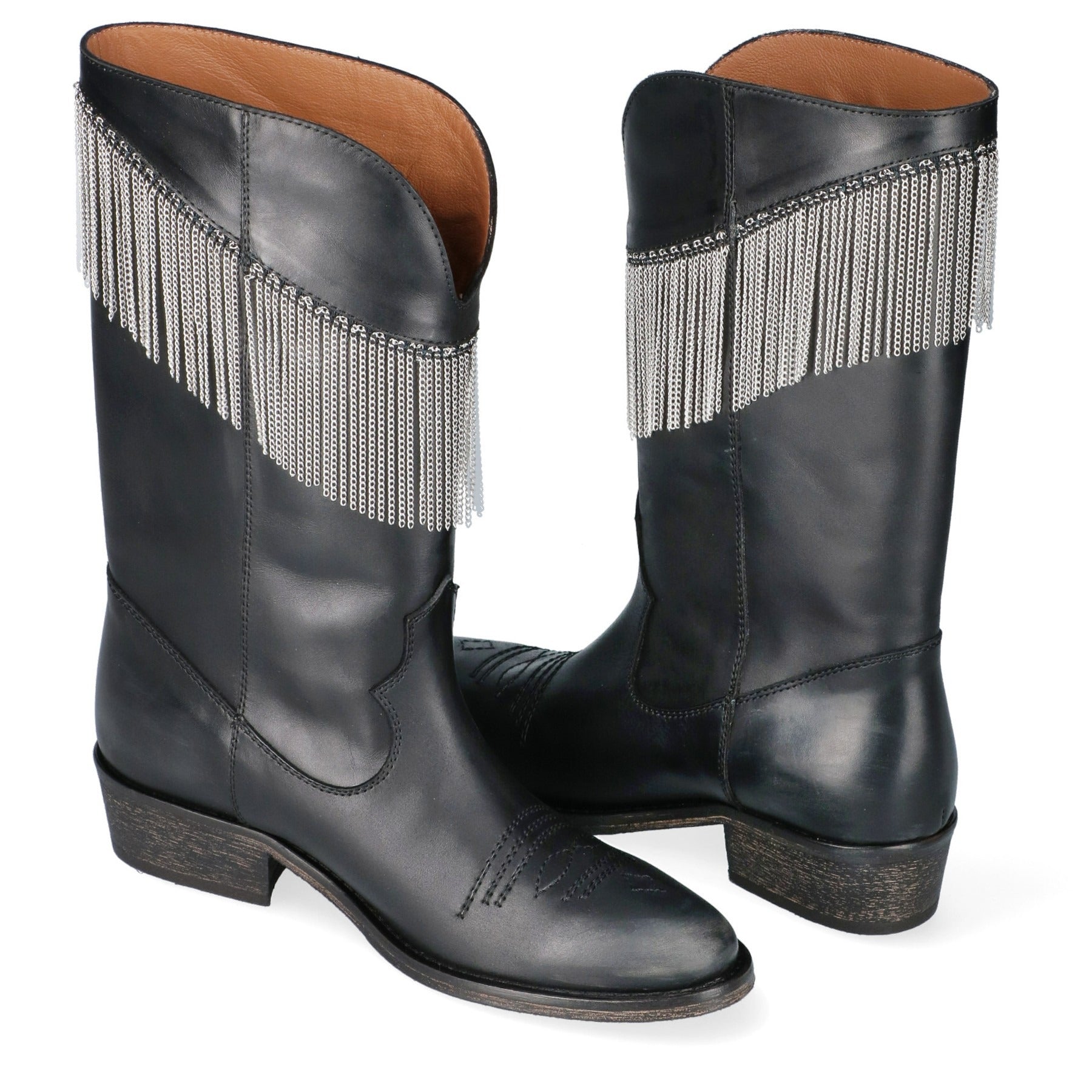 TEXANI CON CATENA VIA ROMA 15