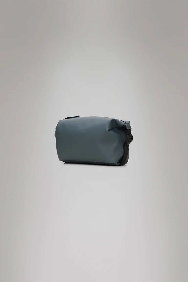 Beauty Rains wash bag